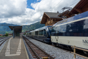 Montreux-Berner Oberland-Bahn MOB, Golden Pass-Express