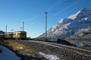 Bahnoldtimer - 20 Jahre Club 1889: "Montebello-Express" mit ABe 4/4 I 30 & 34 bei der nördl. Staumauer des Lago Bianco (Wasserscheide)