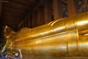 Bangkok. Wat Pho. Liegender Buddha