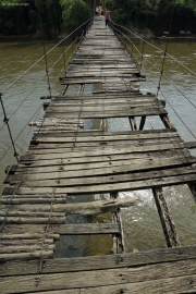 Brücke über den River Kwai (Khwae Yai). Bei Nam Tok, Kanchanaburi