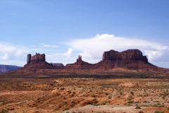Monument Valley (Tsé Bii' Ndzisgaii), Navajo Nation Res., UT/AZ